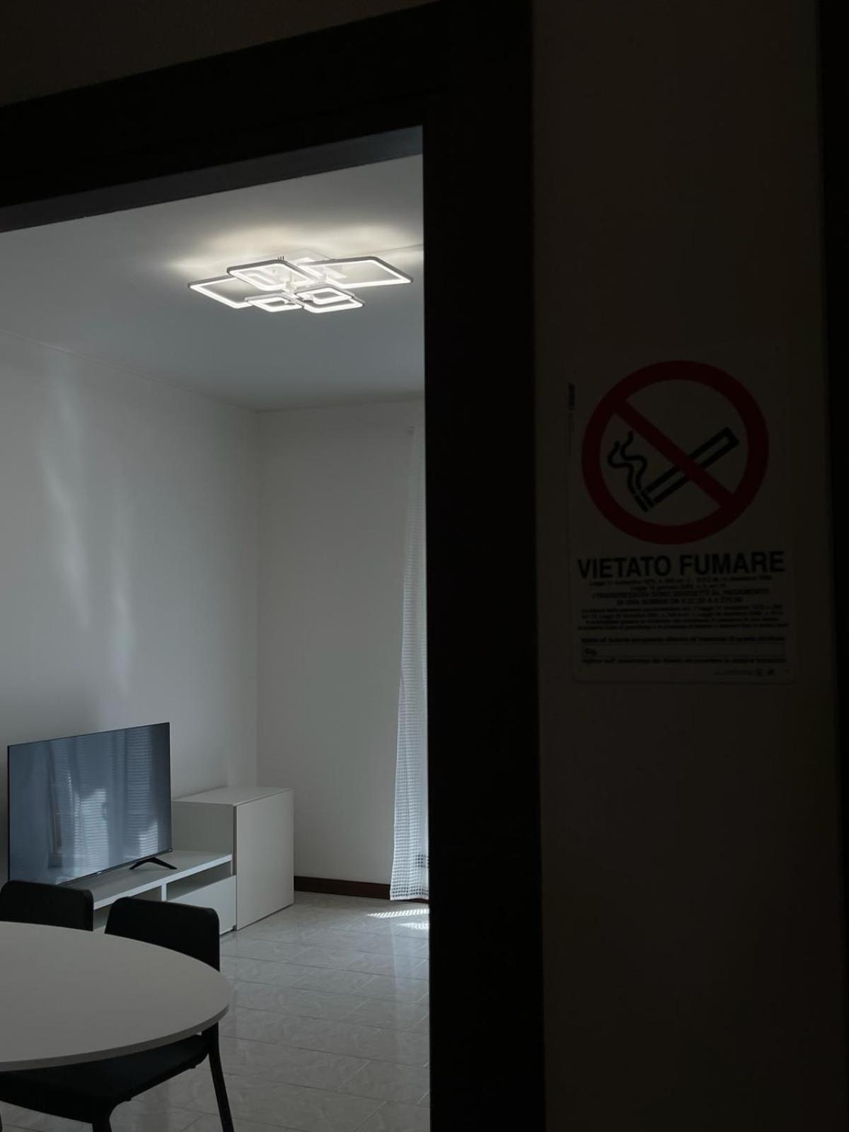 Apartment Tina41 Near Station,isola,corso Como,piazza Gae Aulenti